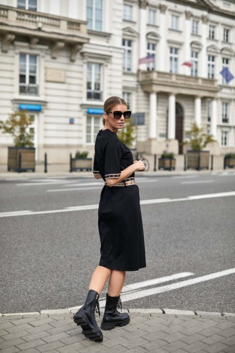 Sukienka Model M330 Black - La Aurora - 36