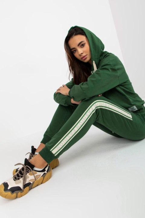 Spodnie Komplet Model RV-KMPL-8297.52P Dark Green - Relevance - S/M Spodnie Komplet Model RV-KMPL-8297.52P Dark Green - Relevance - S/M