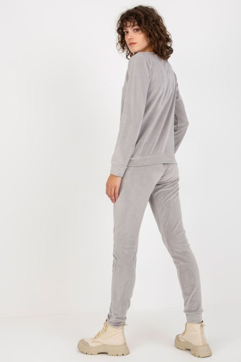 Spodnie Komplet Model RV-KMPL-8440.58P Light Grey - Relevance - S/M Spodnie Komplet Model RV-KMPL-8440.58P Light Grey - Relevance - S/M