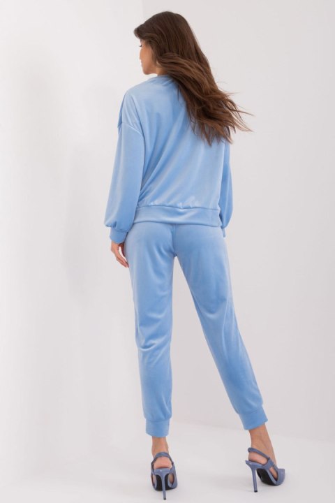 Spodnie Komplet Model DHJ-KMPL-8870.59 Light Blue - Italy Moda - uniwersalny Spodnie Komplet Model DHJ-KMPL-8870.59 Light Blue - Italy Moda - uniwersalny