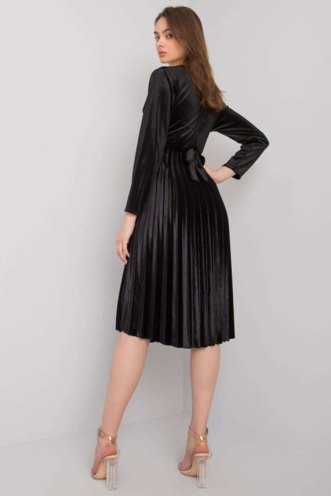 Sukienka Model DHJ-SK-15311.29P Black - Italy Moda - uniwersalny Sukienka Model DHJ-SK-15311.29P Black - Italy Moda - uniwersalny