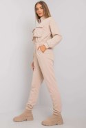 Kombinezon Model EM-KO-636.98 Beige - Ex Moda Hurtownia odzieży on-line, moda damska, bielizna i obuwie dla kobiet - Matterhorn. Kombinezon Model EM-KO-636.98 Beige - Ex Moda Hurtownia odzieży on-line, moda damska, bielizna i obuwie dla kobiet - Matterhorn.