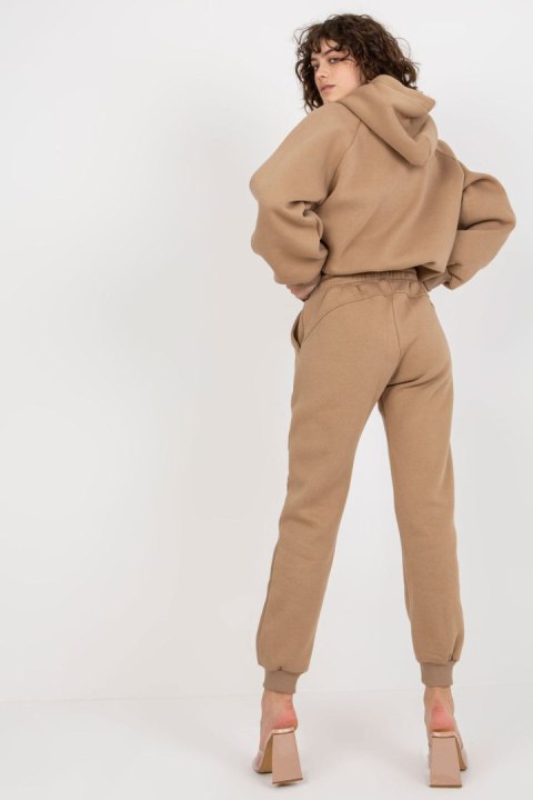 Spodnie Komplet Model EM-KMPL-659.32 Dark Beige - Ex Moda - uniwersalny Spodnie Komplet Model EM-KMPL-659.32 Dark Beige - Ex Moda - uniwersalny
