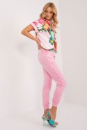 Spodnie Komplet Model DHJ-KMPL-8899-2.53 Light Pink - Rue Paris - uniwersalny Spodnie Komplet Model DHJ-KMPL-8899-2.53 Light Pink - Rue Paris - uniwersalny