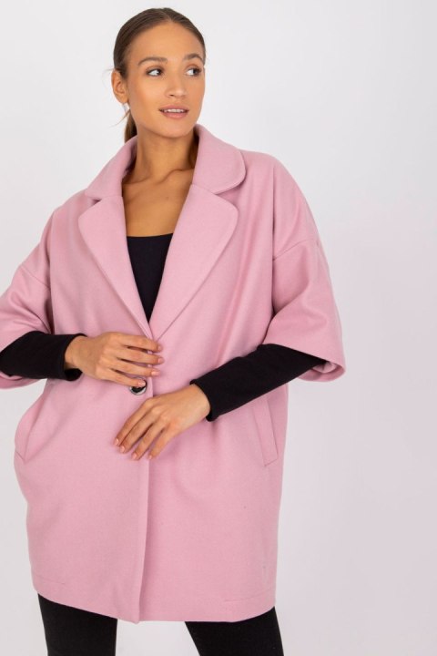 Płaszcz Damski Model CHA-PL-0409.30X Light Pink - Rue Paris - L/XL Płaszcz Damski Model CHA-PL-0409.30X Light Pink - Rue Paris - L/XL