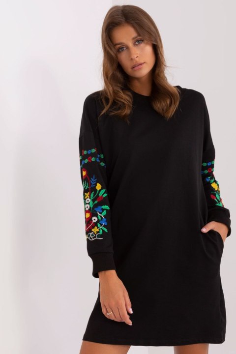 Sukienka Model RV-SK-8979.94P Black - Rue Paris - S/M