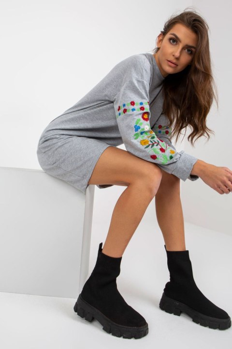 Sukienka Model MB-SK-8023.26 Grey - Rue Paris - L/XL Sukienka Model MB-SK-8023.26 Grey - Rue Paris - L/XL