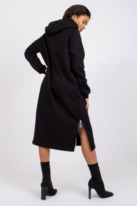 Sukienka Model RV-SK-7463.24X Black - Rue Paris - L/XL Sukienka Model RV-SK-7463.24X Black - Rue Paris - L/XL