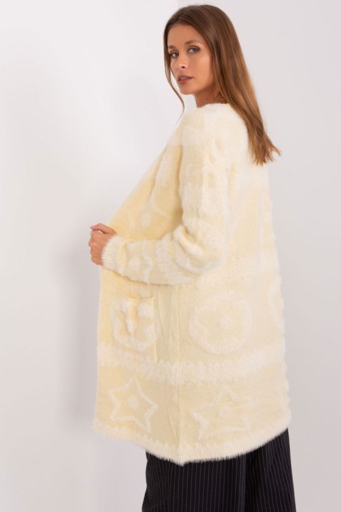 Sweter Kardigan Model AT-SW-234503.00P Light Beige - AT - uniwersalny Sweter Kardigan Model AT-SW-234503.00P Light Beige - AT - uniwersalny