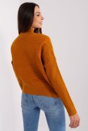 Sweter Damski Model AT-SW-2368.36X Light Brown - AT - uniwersalny Sweter Damski Model AT-SW-2368.36X Light Brown - AT - uniwersalny
