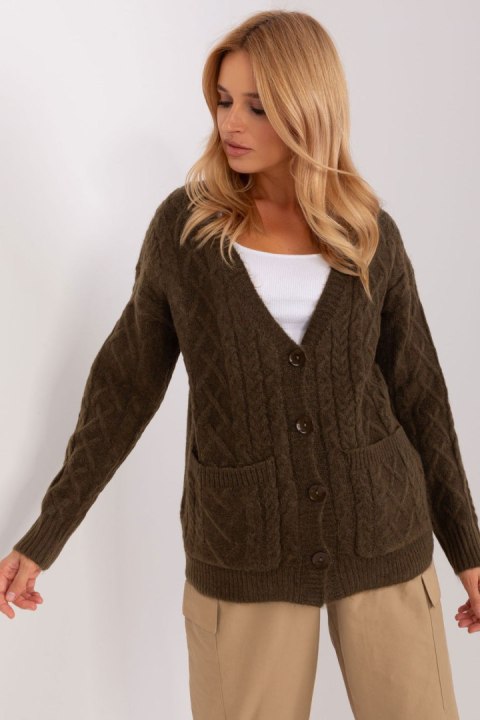 Sweter Damski Model AT-SW-2358.31 Khaki - AT - uniwersalny Sweter Damski Model AT-SW-2358.31 Khaki - AT - uniwersalny