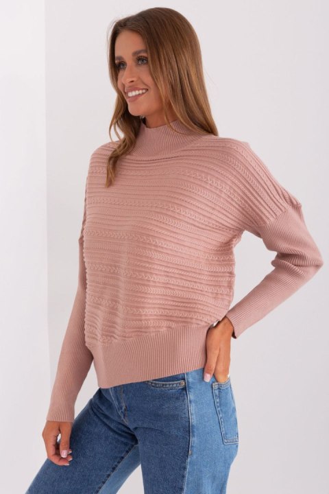 Sweter Damski Model AT-SW-2368.36X Dark Pink - AT - uniwersalny Sweter Damski Model AT-SW-2368.36X Dark Pink - AT - uniwersalny