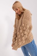 Sweter Damski Model AT-SW-2382.97P Beige - AT - uniwersalny Sweter Damski Model AT-SW-2382.97P Beige - AT - uniwersalny