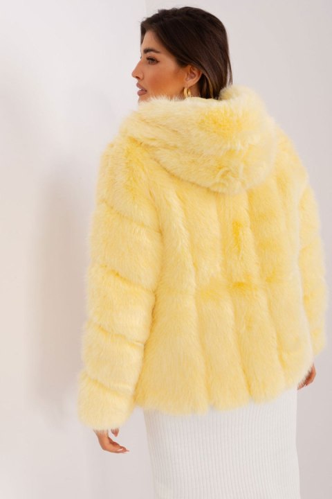 Kurtka Damska Model AT-KR-2386.00P Light Yellow - AT - L/XL Kurtka Damska Model AT-KR-2386.00P Light Yellow - AT - L/XL