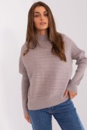 Sweter Damski Model AT-SW-2368.36X Dark Beige - AT - uniwersalny Sweter Damski Model AT-SW-2368.36X Dark Beige - AT - uniwersalny