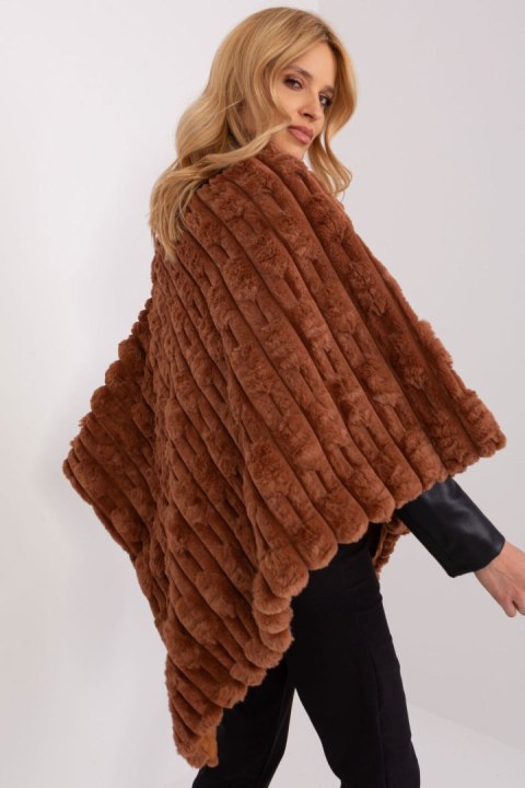 Sweter Ponczo Model AT-PN-2347.16 Light Brown - AT - uniwersalny Sweter Ponczo Model AT-PN-2347.16 Light Brown - AT - uniwersalny