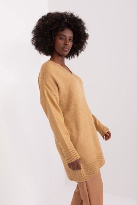 Sweter Damski Model BA-SW-0577.02P Camel - Badu - uniwersalny Sweter Damski Model BA-SW-0577.02P Camel - Badu - uniwersalny