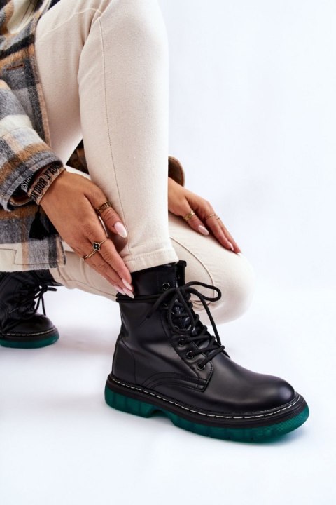 Botki Glany Model Trinah 22BT35-5079 Black_Green - Step in style - 36 Botki Glany Model Trinah 22BT35-5079 Black_Green - Step in style - 36