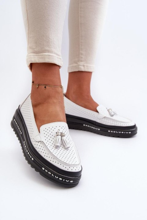 Mokasyny Model Assetnima 24PB18-7176 White - Step in style - 40 Mokasyny Model Assetnima 24PB18-7176 White - Step in style - 40