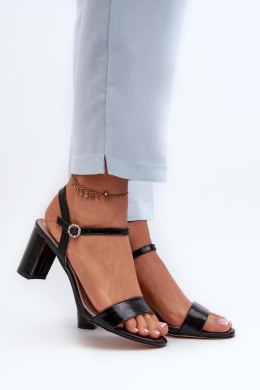 Sandały Model Glindra 24SD98-6986 Black - Step in style - 39