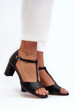 Sandały Model Triavera 24SD98-7148 Black - Step in style - 38