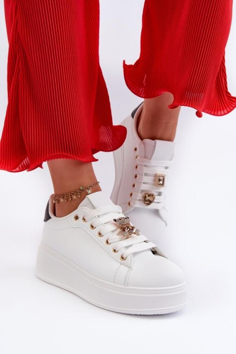 Buty Sportowe Model Moanda EV-500 White - Step in style - 40 Buty Sportowe Model Moanda EV-500 White - Step in style - 40