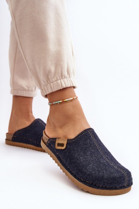 Kapcie Model Inblu DJ000010 Navy - Step in style - 37 Kapcie Model Inblu DJ000010 Navy - Step in style - 37