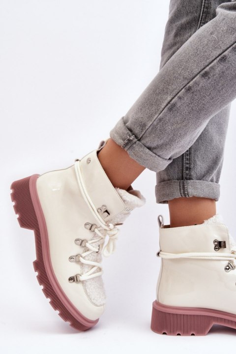 Trapery Model Goe MM2N4083 White - Step in style - 38 Trapery Model Goe MM2N4083 White - Step in style - 38