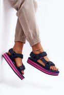 Sandały Model Lee Cooper LCW-24-05-2754L Navy/Fuksja - Step in style - 40 Sandały Model Lee Cooper LCW-24-05-2754L Navy/Fuksja - Step in style - 40