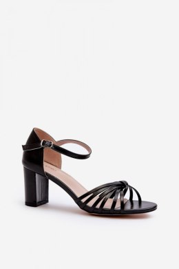 Sandały Model Pyrrette 24SD98-6765 Black - Step in style - 39
