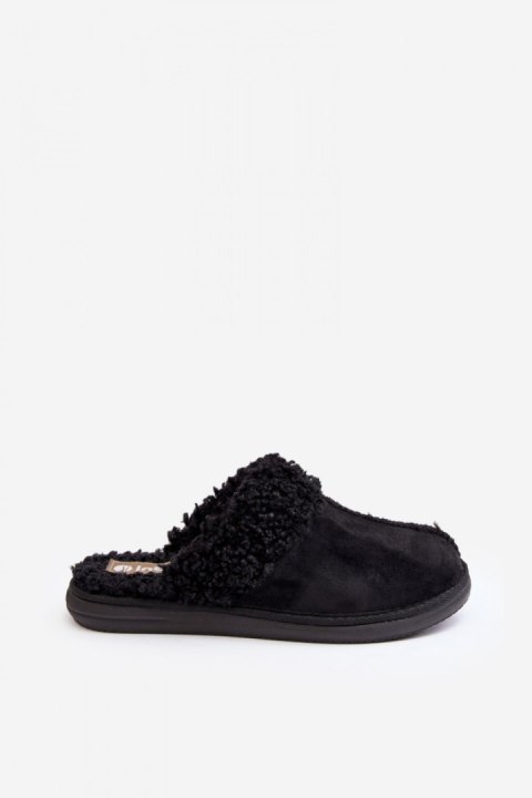 Kapcie Model Inblu EK000010 Black - Step in style - 37 Kapcie Model Inblu EK000010 Black - Step in style - 37