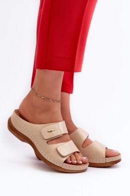 Sandał Klapki Model Frellia 22SD98-4558 Beige - Step in style - 39