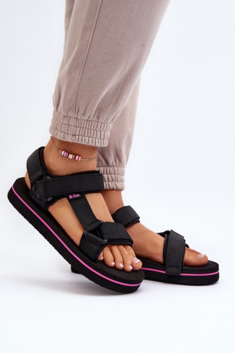 Sandały Model Lee Cooper LCW-24-05-2751L Black - Step in style - 36 Sandały Model Lee Cooper LCW-24-05-2751L Black - Step in style - 36