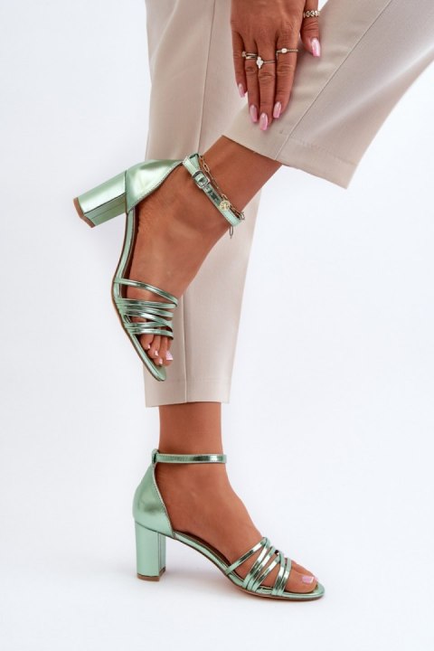 Sandały Model Enitia 24SD98-6768 Green - Step in style - 37 Sandały Model Enitia 24SD98-6768 Green - Step in style - 37