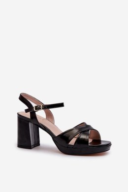 Sandały Model Jatine 24SD98-6988 Black - Step in style - 39