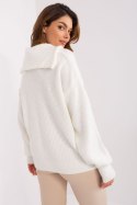 Golf Damski Model BA-SW-0374.35P Ecru - Badu - uniwersalny Golf Damski Model BA-SW-0374.35P Ecru - Badu - uniwersalny