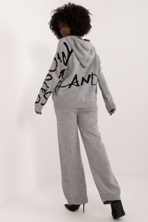 Spodnie Komplet Model BA-KMPL-1469.92 Grey/Black - Badu - uniwersalny Spodnie Komplet Model BA-KMPL-1469.92 Grey/Black - Badu - uniwersalny