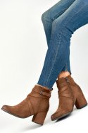 Botki Model 260037FX-SU Brown - PRIMO - 37 Botki Model 260037FX-SU Brown - PRIMO - 37