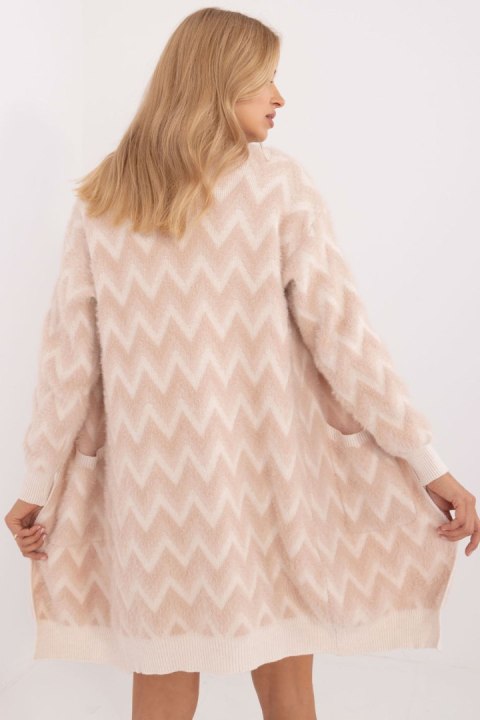 Sweter Kardigan Model AT-SW-2340-A.00 Beige - AT - uniwersalny Sweter Kardigan Model AT-SW-2340-A.00 Beige - AT - uniwersalny