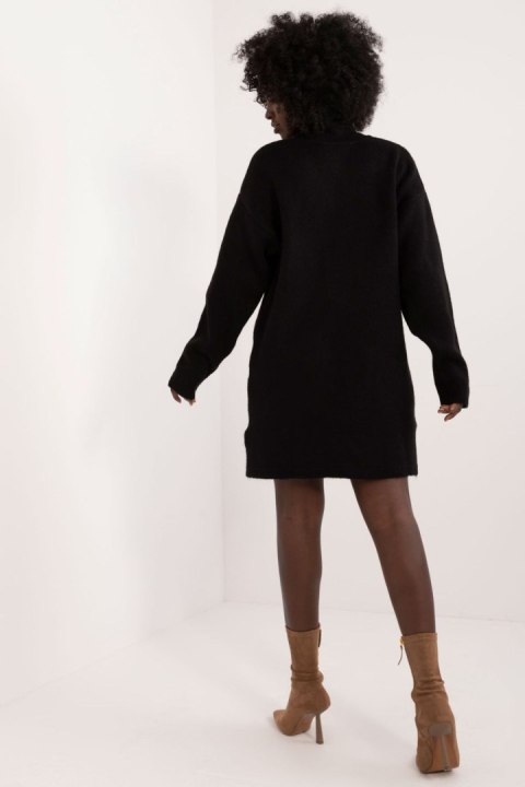 Sukienka Model BA-SK-0547.99 Black - Badu - uniwersalny Sukienka Model BA-SK-0547.99 Black - Badu - uniwersalny
