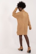Sukienka Model BA-SK-0547.99 Camel - Badu - uniwersalny Sukienka Model BA-SK-0547.99 Camel - Badu - uniwersalny