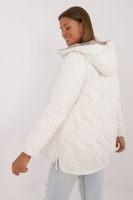 Kurtka Damska Model MBM-KR-2319.37 Ecru - MBM - XXL