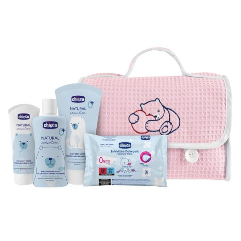 Chicco Natural Sensation Pink zestaw płyn do mycia ciała i włosów 200ml + balsam do ciała 150ml + krem do pieluszki 4w1 100ml + Chicco Natural Sensation Pink zestaw płyn do mycia ciała i włosów 200ml + balsam do ciała 150ml + krem do pieluszki 4w1 100ml +