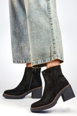 Botki Model 9613B Black - PRIMO - 39