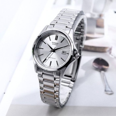 ZEGAREK DAMSKI CASIO LTP-1183A-7A (zd516d) + BOX ZEGAREK DAMSKI CASIO LTP-1183A-7A (zd516d) + BOX