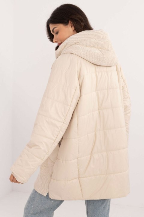 Kurtka Damska Model MBM-KR-F-23301.84 Light Beige - MBM - s Kurtka Damska Model MBM-KR-F-23301.84 Light Beige - MBM - s