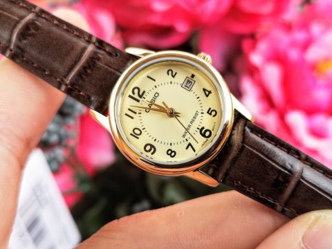 ZEGAREK DAMSKI CASIO LTP-V002GL 9BUDF (zd584e) + BOX ZEGAREK DAMSKI CASIO LTP-V002GL 9BUDF (zd584e) + BOX