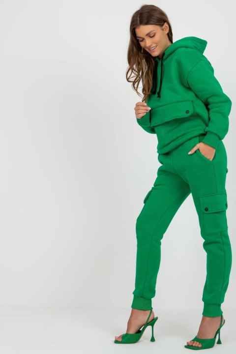 Spodnie Komplet Model EM-KMPL-791.71 Green - Factory Price - uniwersalny Spodnie Komplet Model EM-KMPL-791.71 Green - Factory Price - uniwersalny