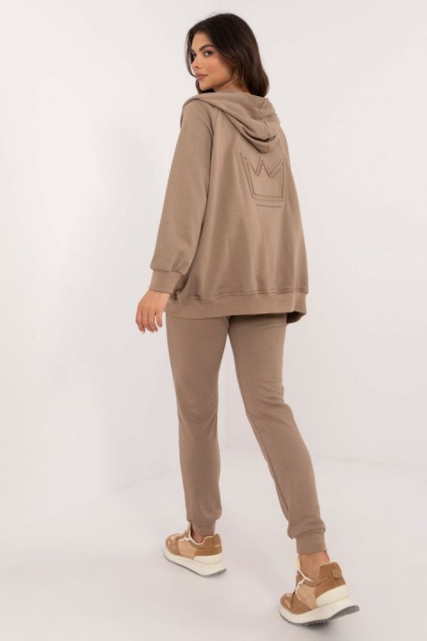 Spodnie Komplet Model EM-KMPL-944.03X Dark Beige - Factory Price - uniwersalny Spodnie Komplet Model EM-KMPL-944.03X Dark Beige - Factory Price - uniwersalny