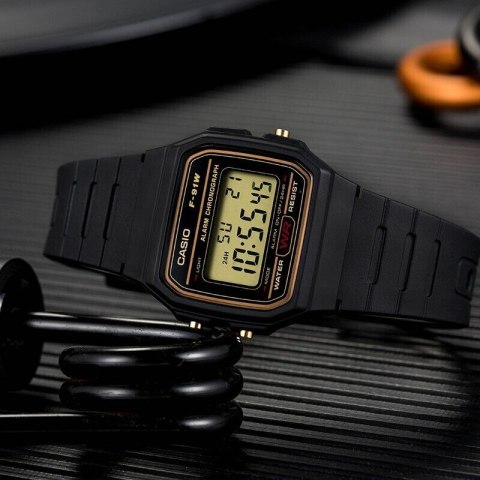 ZEGAREK MĘSKI CASIO F-91WG-9QDF + BOX ZEGAREK MĘSKI CASIO F-91WG-9QDF + BOX